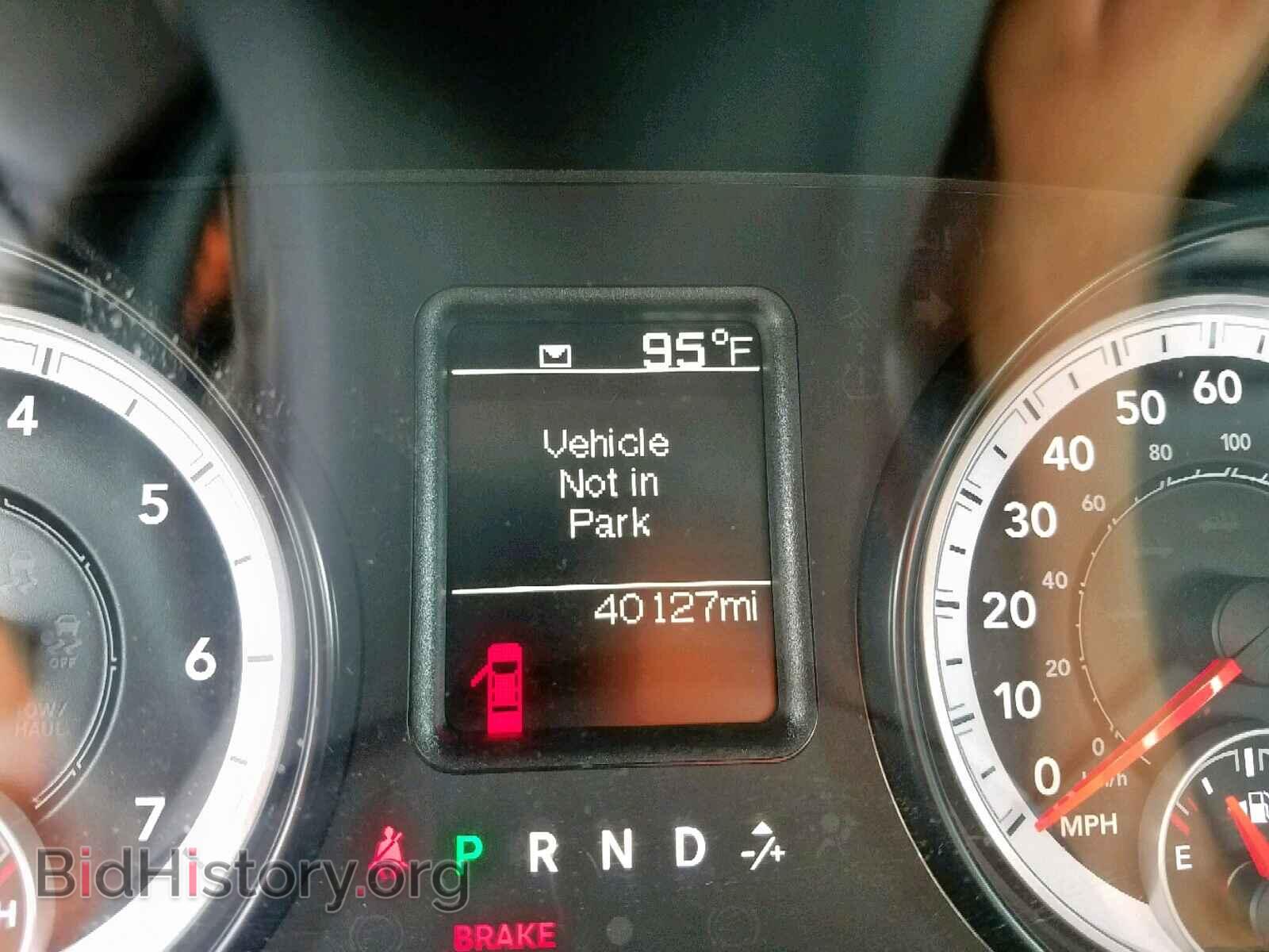2015 RAM 1500 ST - VIN: 1C6RR6FT2FS506063 - Фото 8
