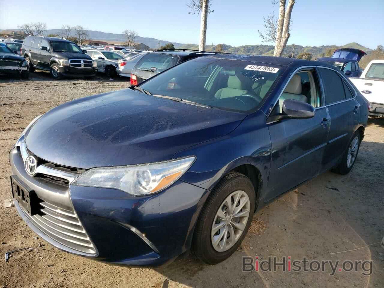 Photo 4T4BF1FK5FR458061 - TOYOTA CAMRY 2015