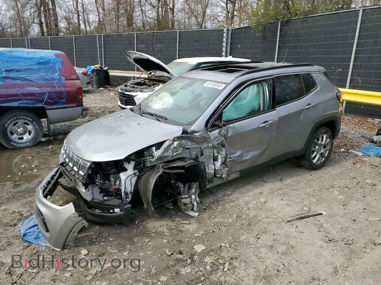Photo 3C4NJDFB2NT182099 - JEEP COMPASS 2022