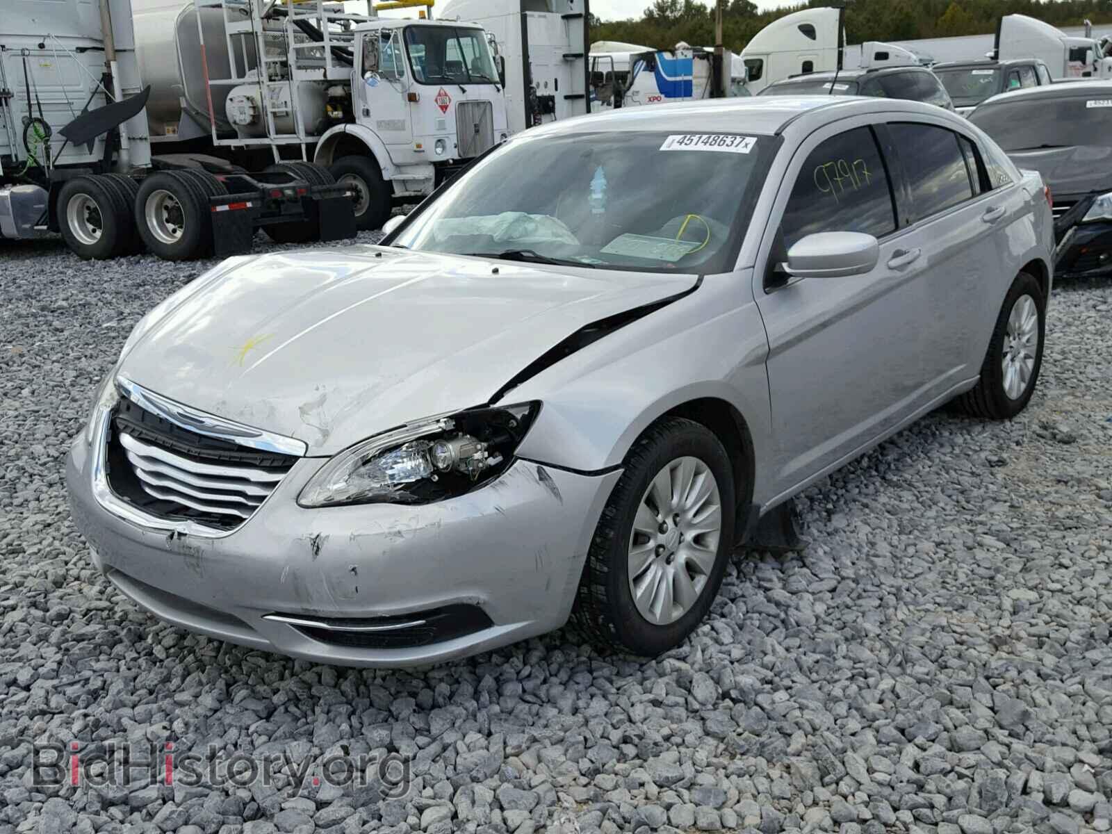 2012 CHRYSLER 200 - VIN: 1C3CCBAB1CN319273 - Фото 2