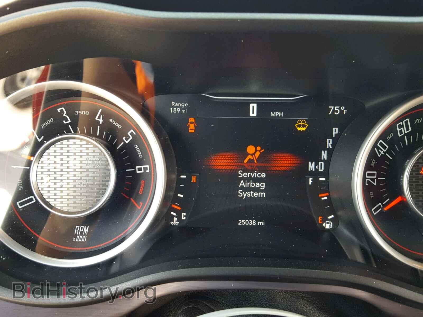 2015 DODGE CHALLENGER - VIN: 2C3CDZAG4FH723425 - Фото 8