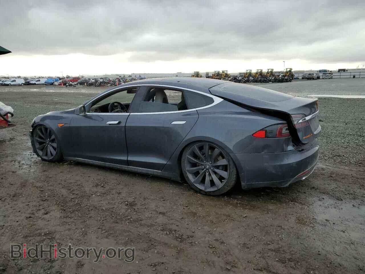 2015 TESLA MODEL S - VIN: 5YJSA1E25FF113460 - Фото 2