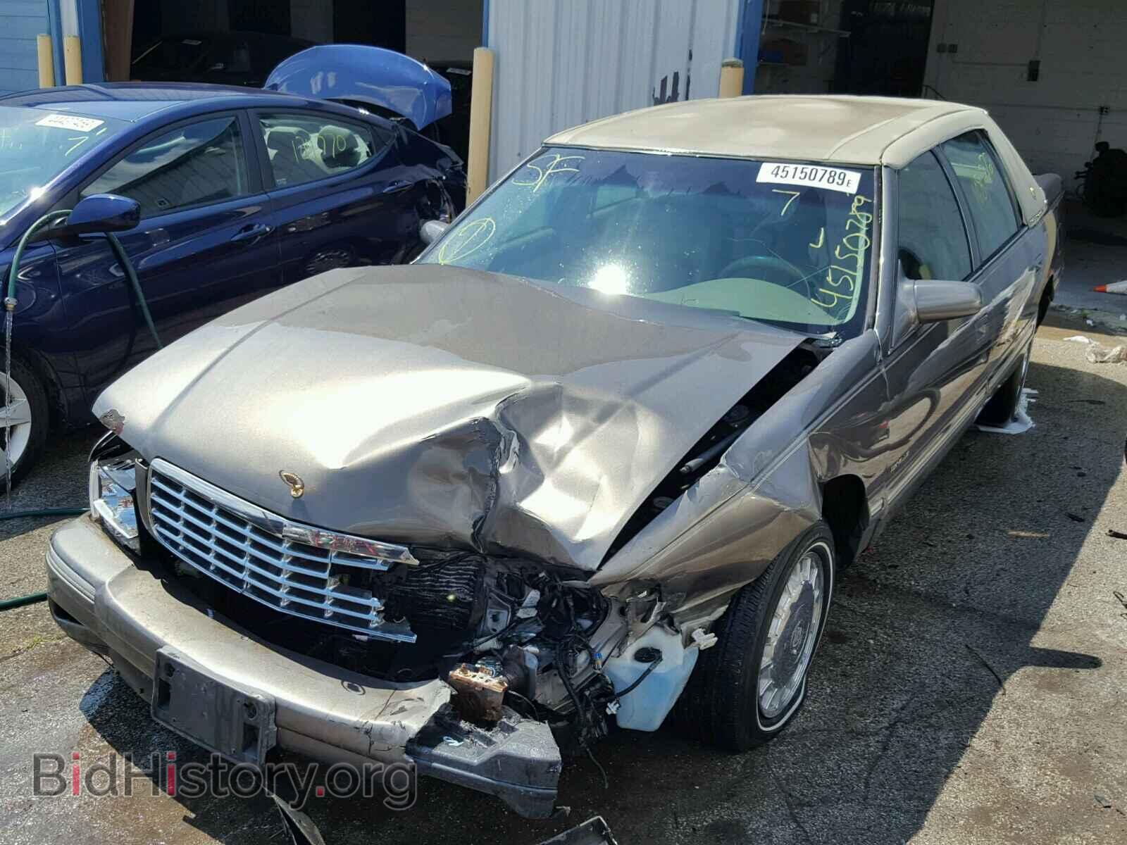1998 CADILLAC DEVILLE - VIN: 1G6KD54YXWU804045 - Photo 2