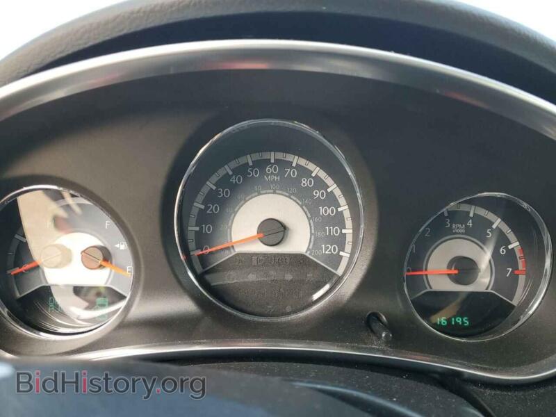 2013 Chrysler 200 (VIN 1C3CCBBB7DN501284) — photo 9 of 12