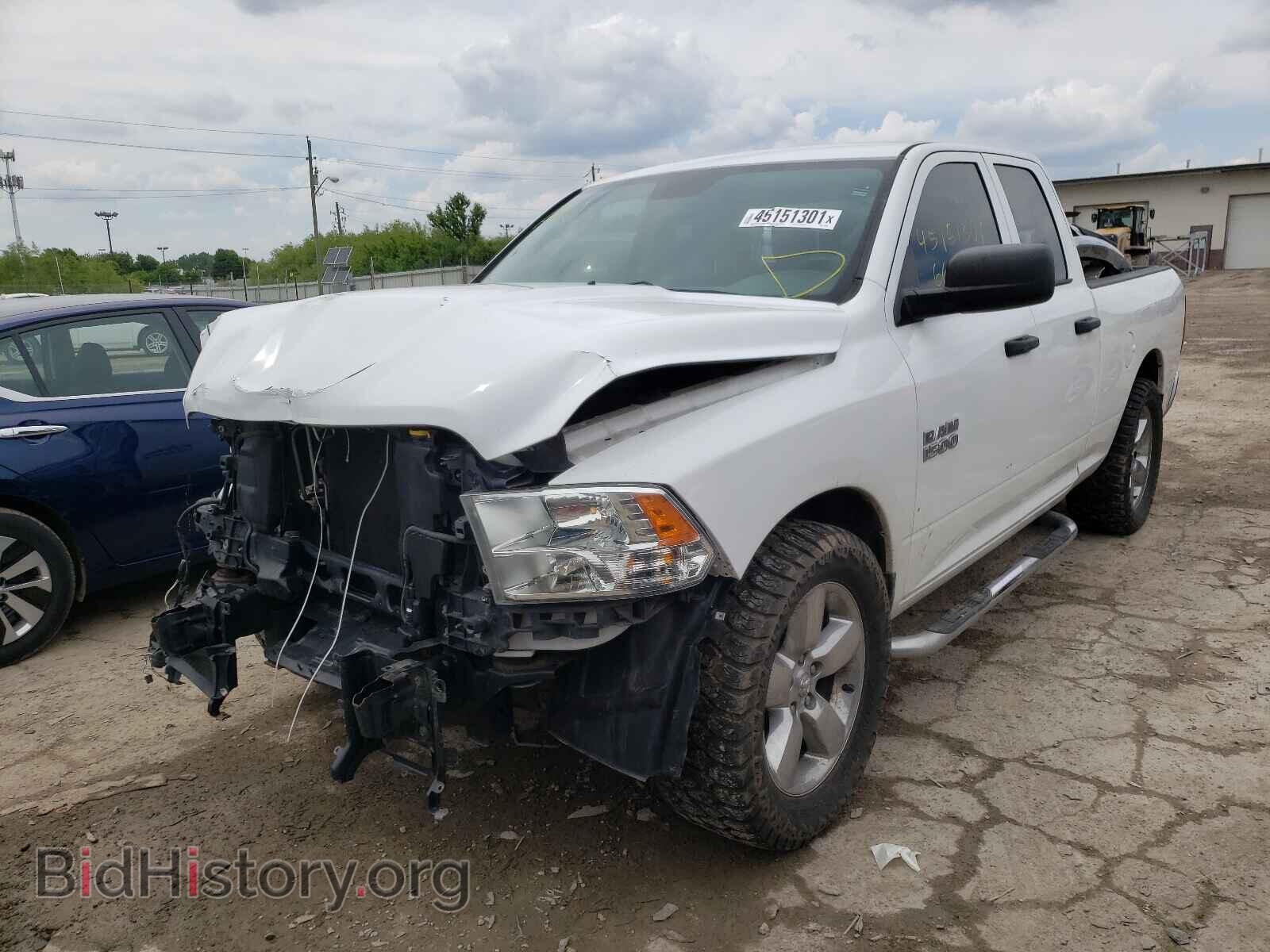 2015 RAM 1500 - VIN: 1C6RR6FG3FS709725 - Photo 2