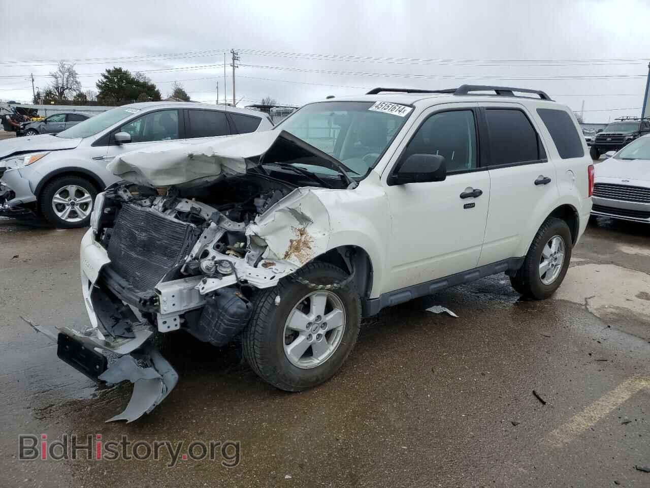 Photo 1FMCU0D71AKC23643 - FORD ESCAPE 2010