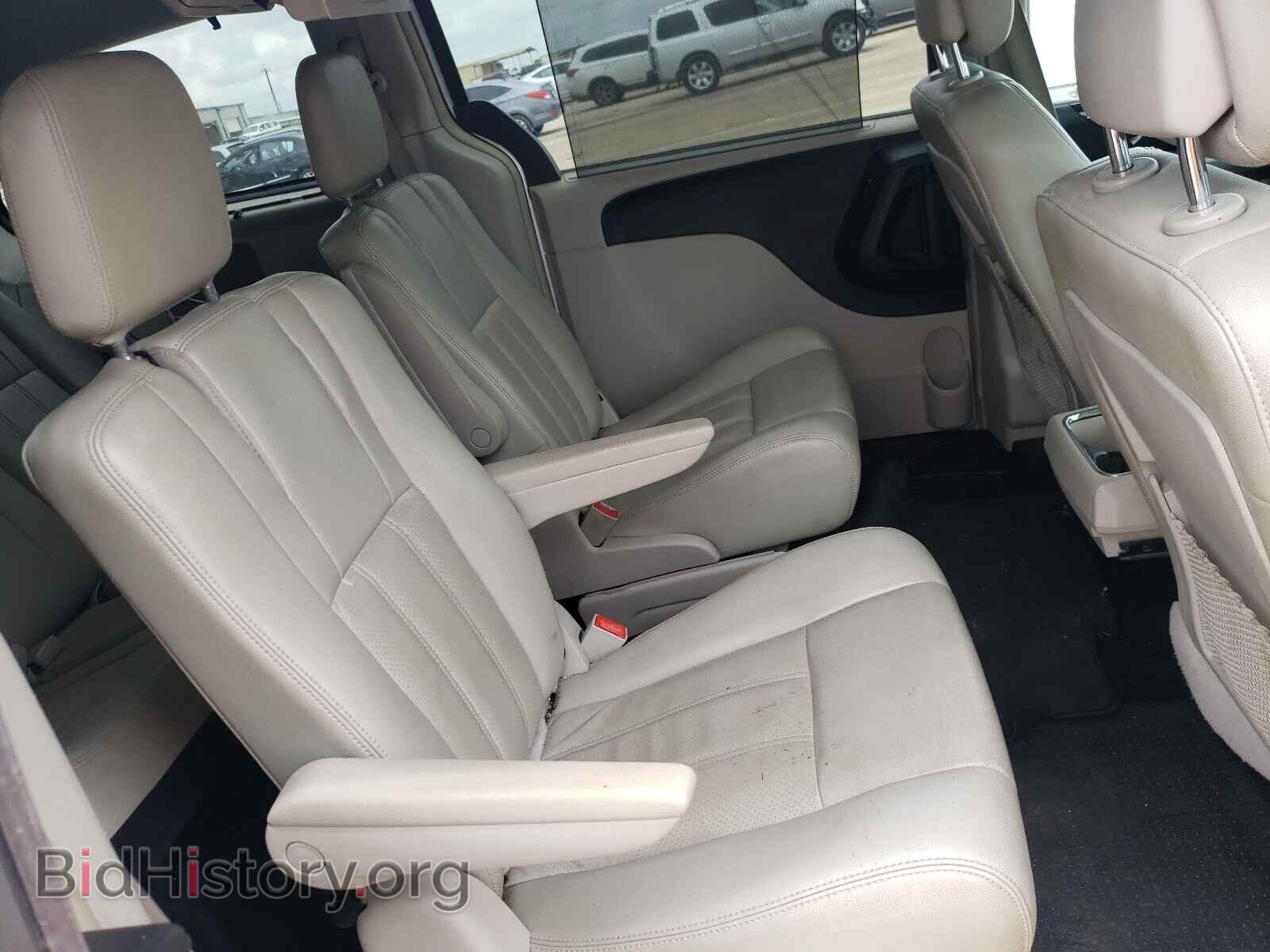 2011 CHRYSLER MINIVAN - VIN: 2A4RR8DG8BR681921 - Photo 6