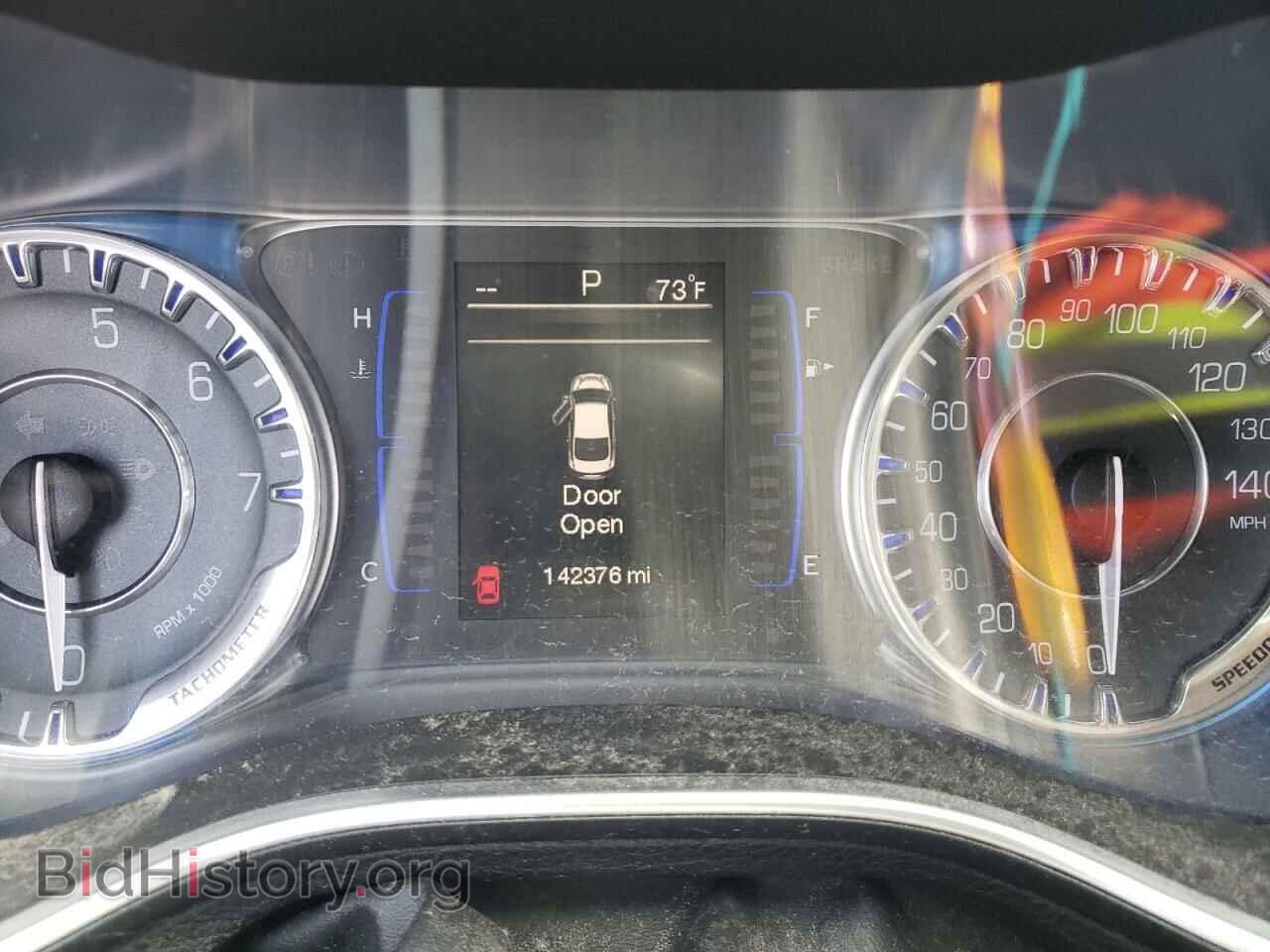 2015 CHRYSLER 200 - VIN: 1C3CCCAB8FN745360 - Фото 8