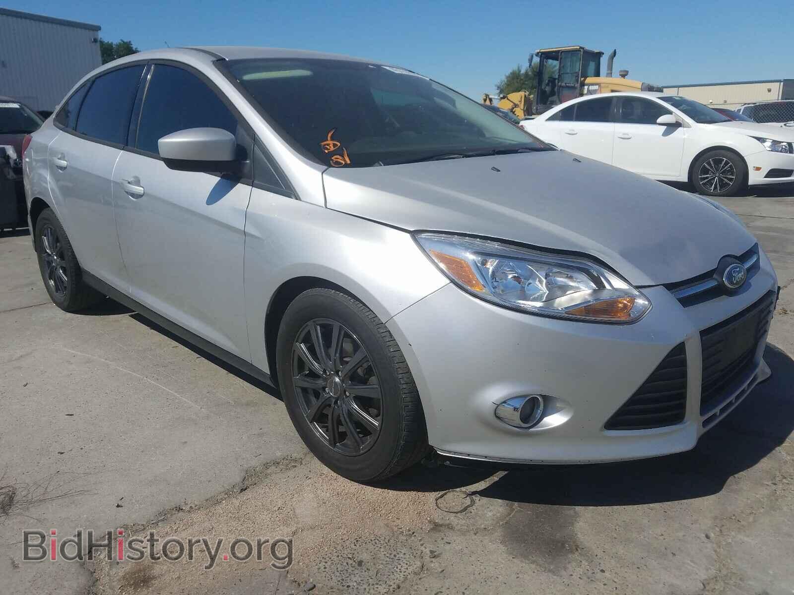 Фотография 1FAHP3F29CL207486 - FORD FOCUS 2012