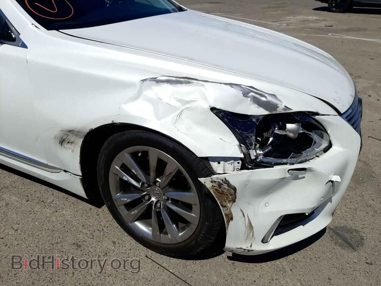 2013 LEXUS LS460 - VIN: JTHBL5EF8D5124227 - Photo 9