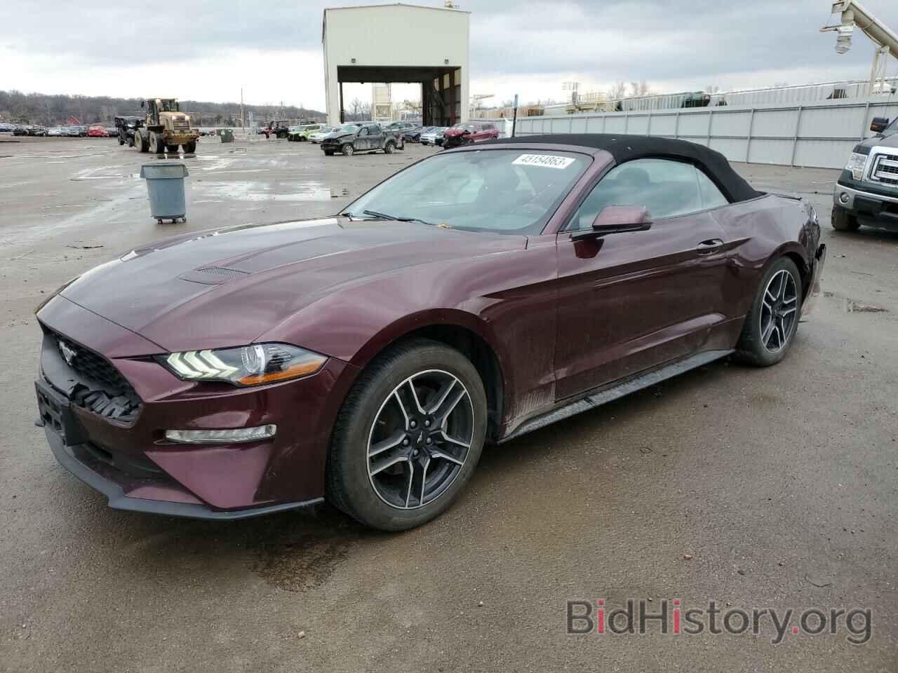 Photo 1FATP8UH7J5136384 - FORD MUSTANG 2018