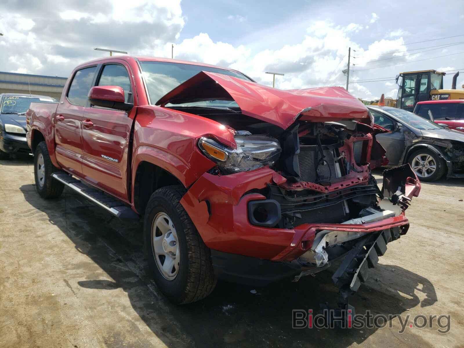 Photo 5TFAX5GN5HX077951 - TOYOTA TACOMA 2017