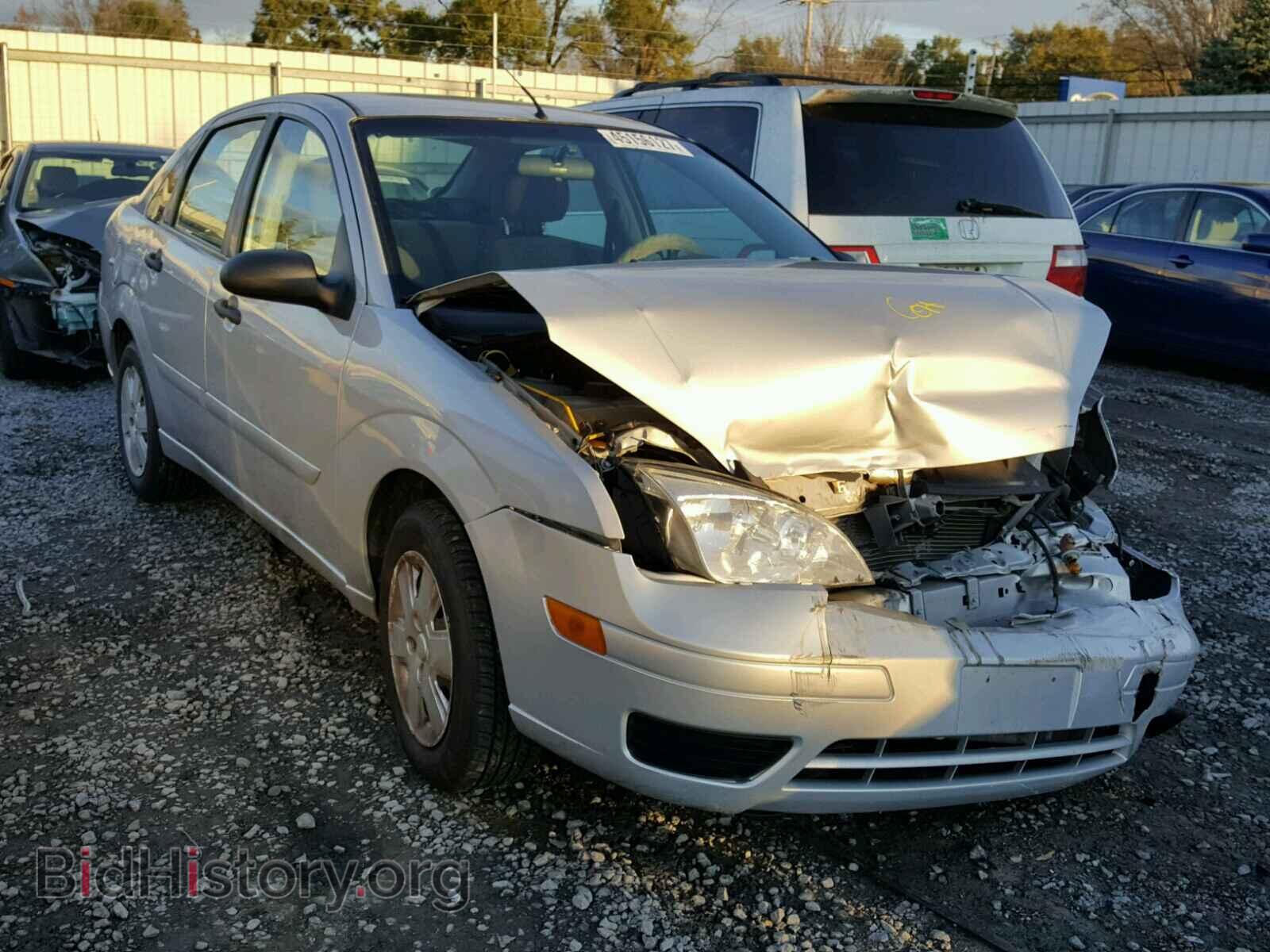 Photo 1FAFP34N47W336387 - FORD FOCUS 2007