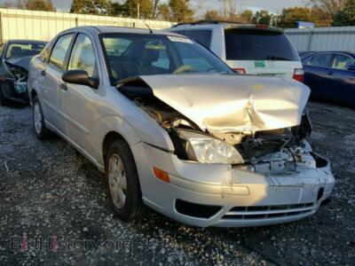 2007 Ford FOCUS Focus ZX4, silver — VIN 1FAFP34N47W336387, Copart