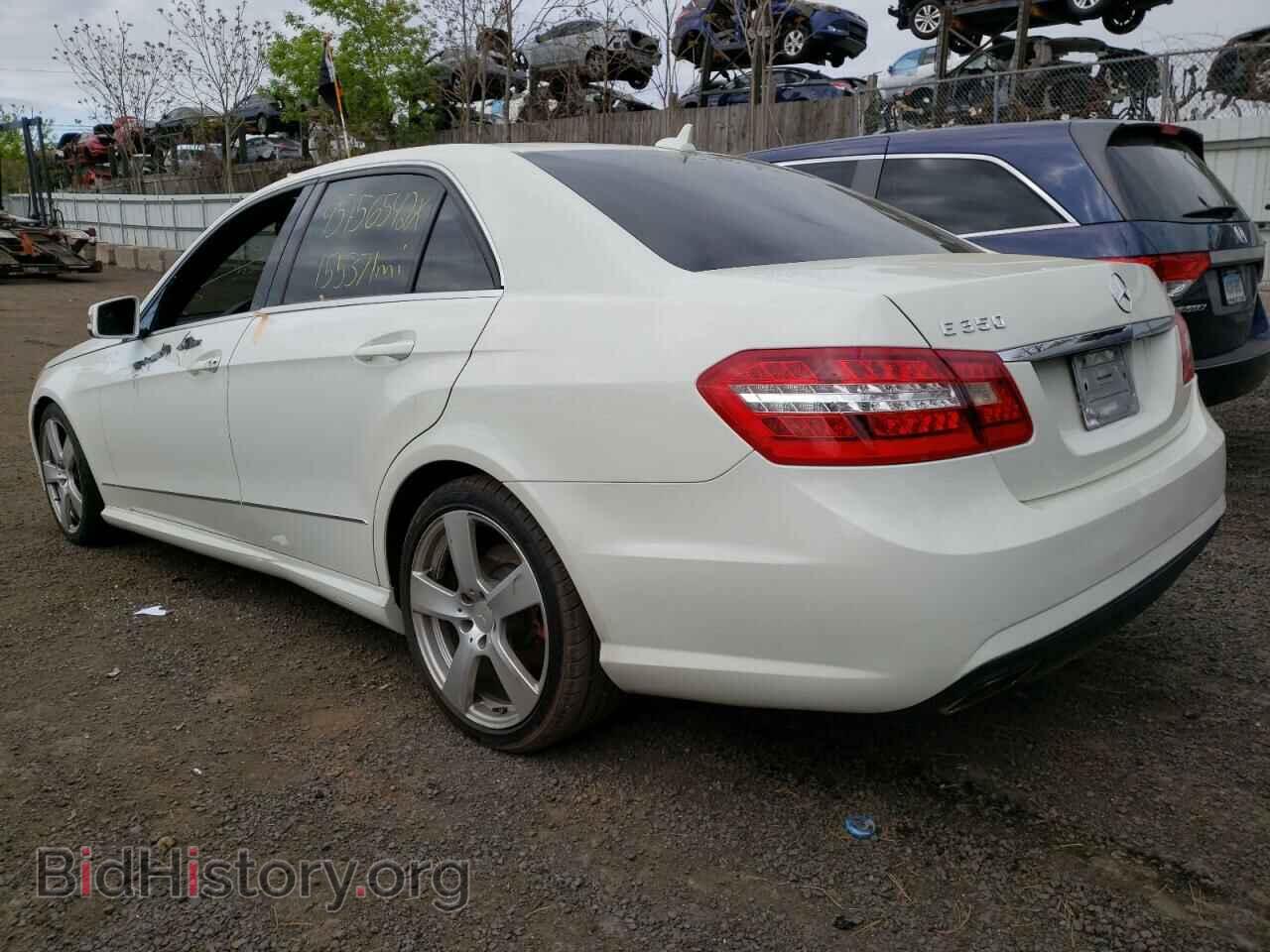 2011 MERCEDES-BENZ E-CLASS - VIN: WDDHF5GB9BA422731 - Фото 3