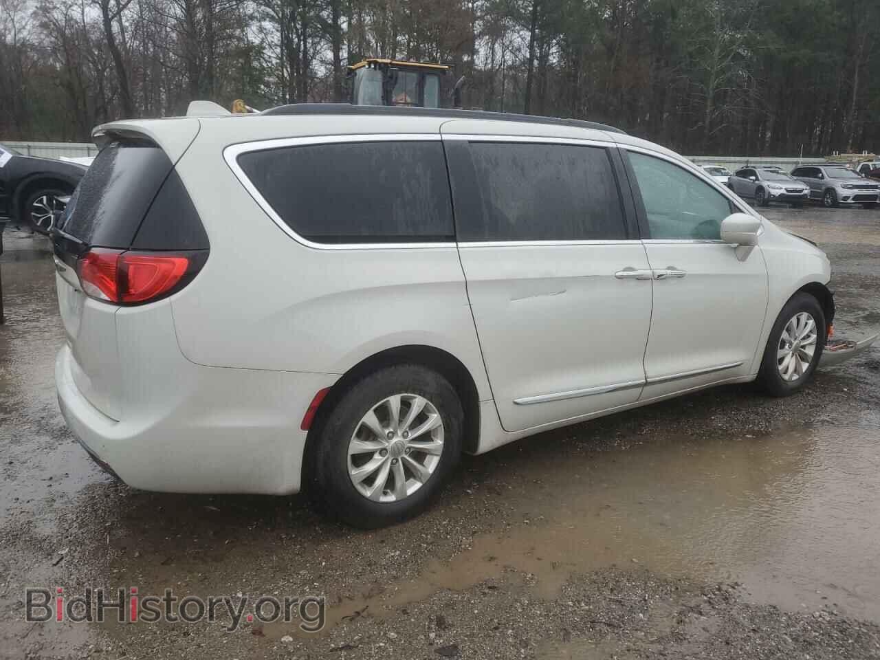 2017 CHRYSLER PACIFICA - VIN: 2C4RC1BG3HR771830 - Фото 3