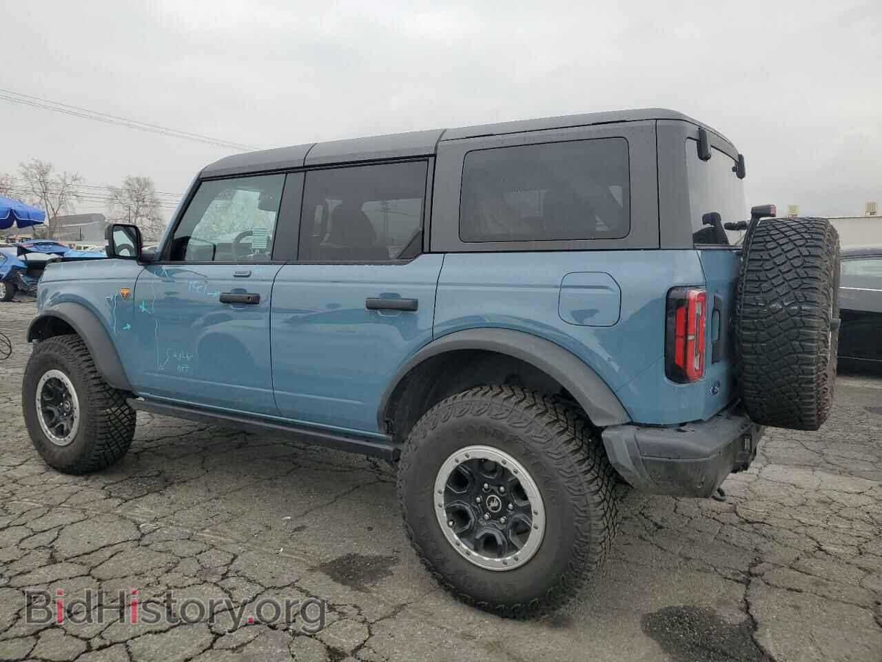 2023 FORD BRONCO - VIN: 1FMEE5DPXPLB87389 - Фото 2