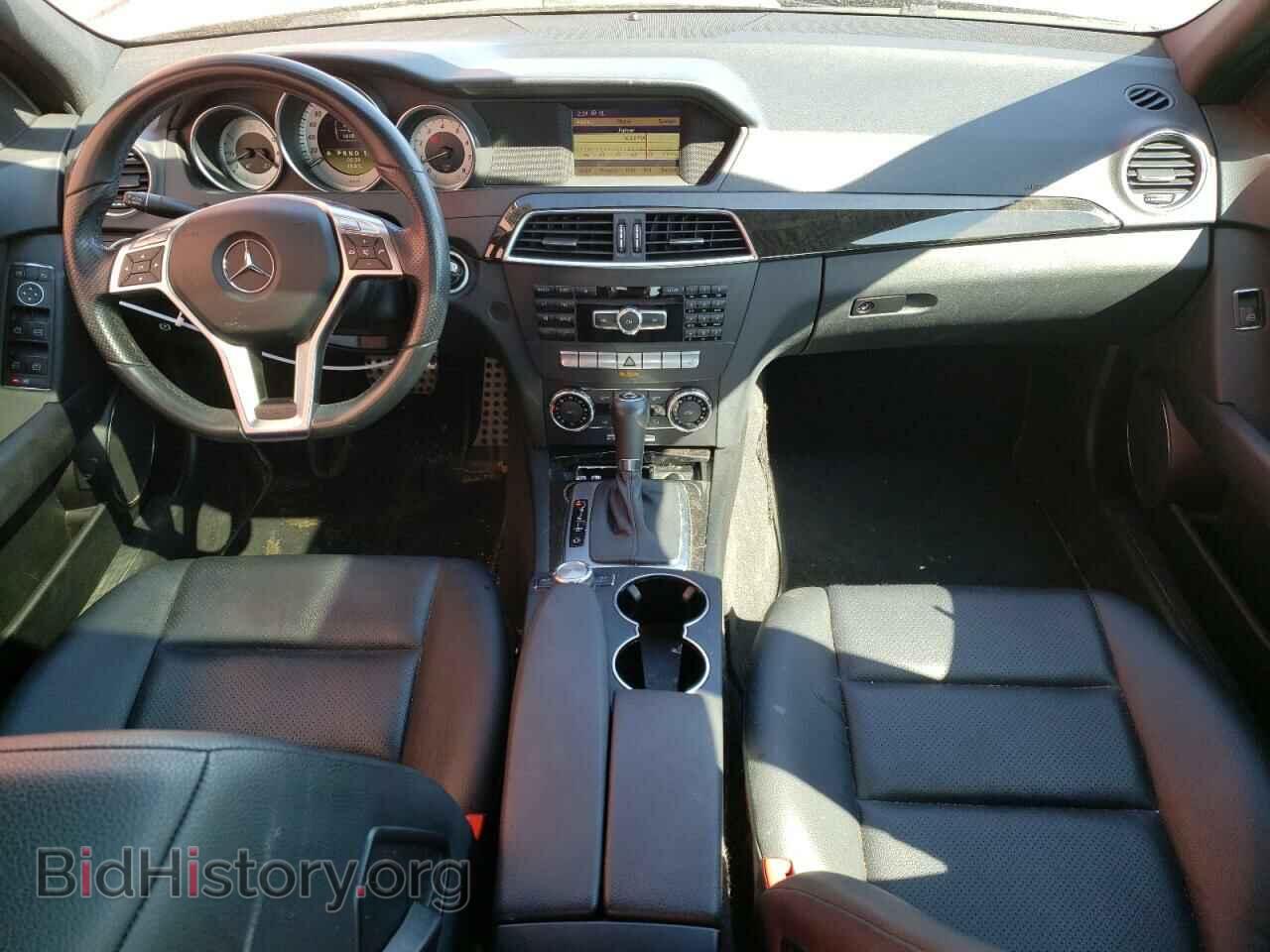 2012 MERCEDES-BENZ C-CLASS - VIN: WDDGF8FB3CA683644 - Фото 8