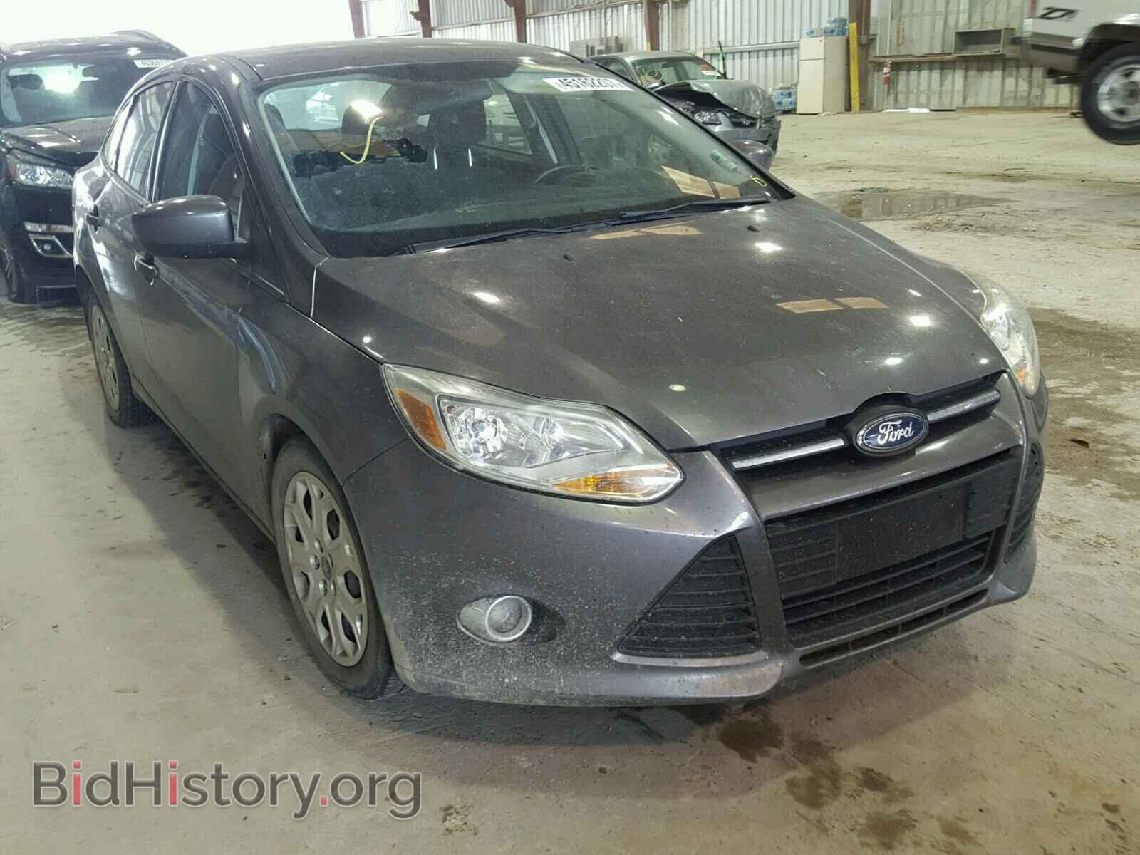 Photo 1FAHP3F2XCL174465 - FORD FOCUS 2012