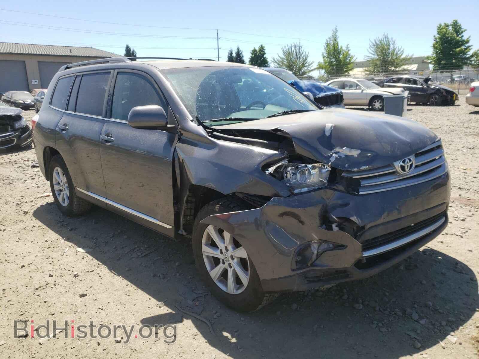 Фотография 5TDBK3EH8DS212621 - TOYOTA HIGHLANDER 2013