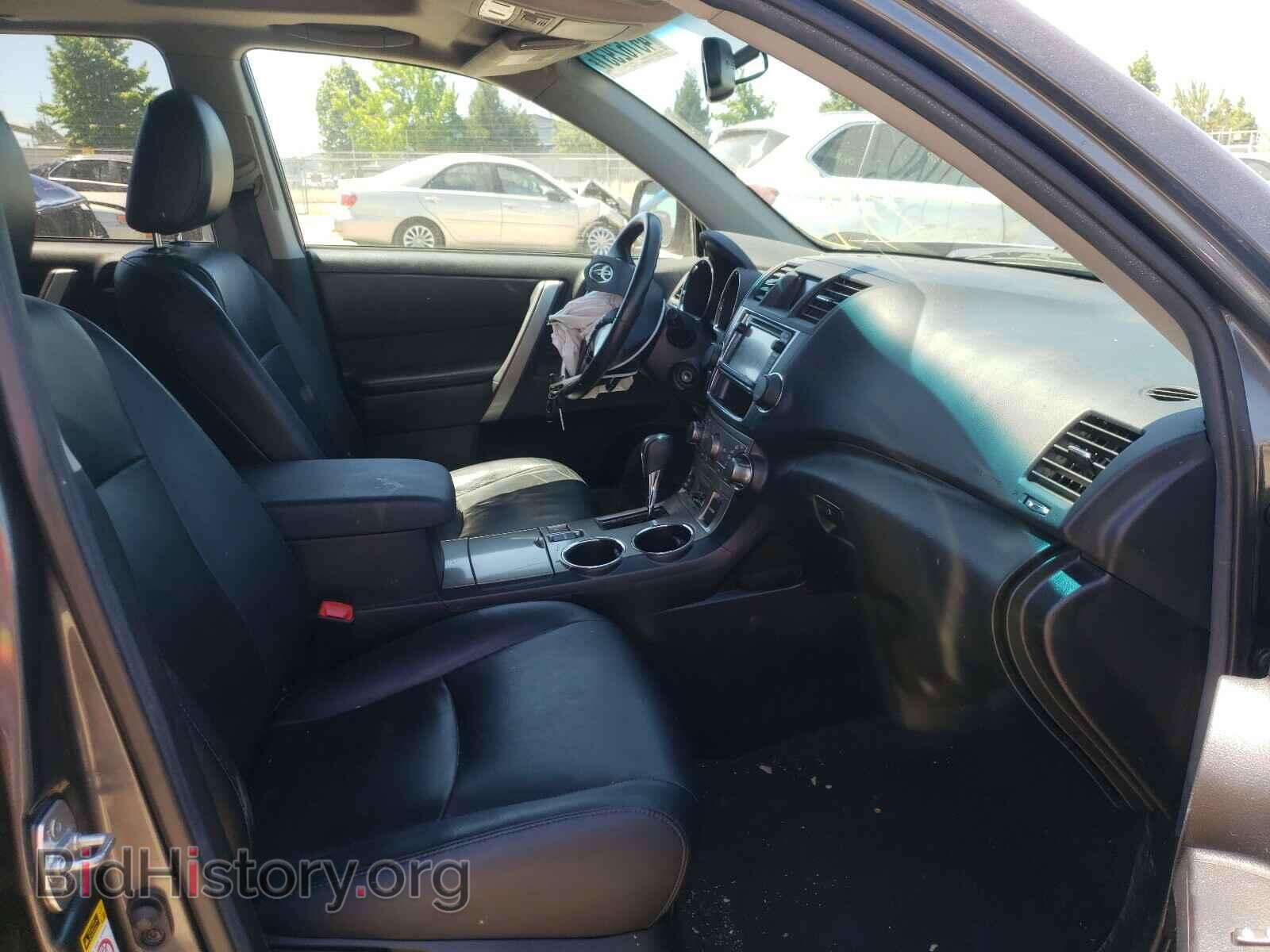 2013 TOYOTA HIGHLANDER - VIN: 5TDBK3EH8DS212621 - Фото 5