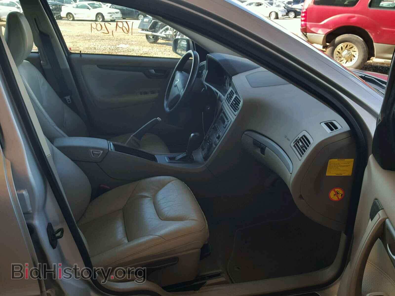 2005 VOLVO S60 - VIN: YV1RS612252425598 - Фото 5