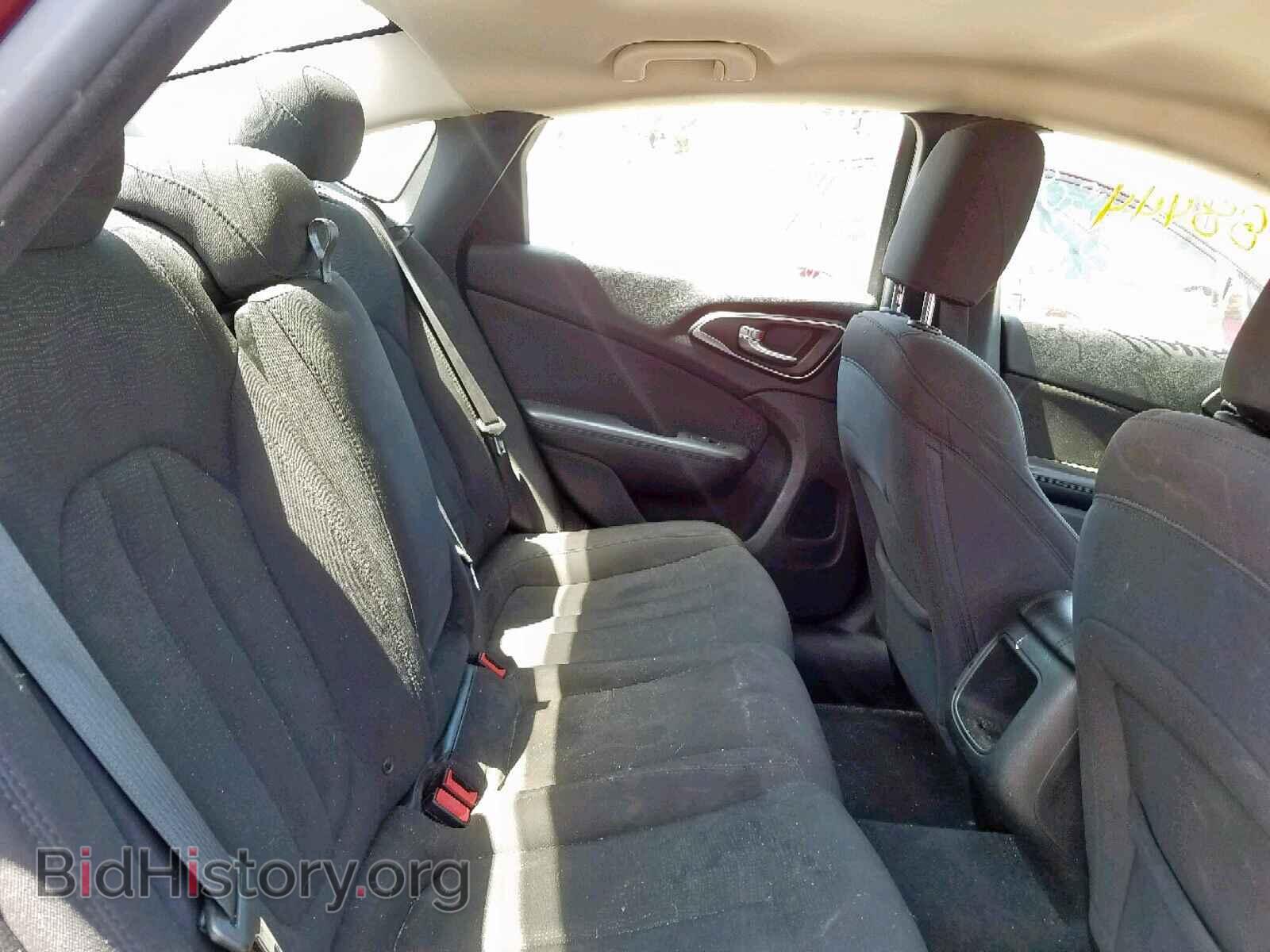 2015 CHRYSLER 200 - VIN: 1C3CCCAB3FN684483 - Photo 6