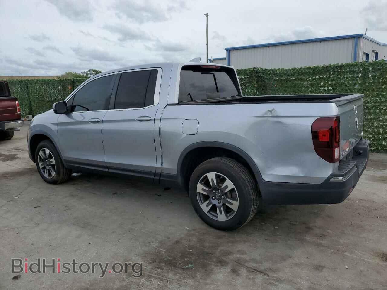 2019 HONDA RIDGELINE - VIN: 5FPYK3F62KB018795 - Фото 2