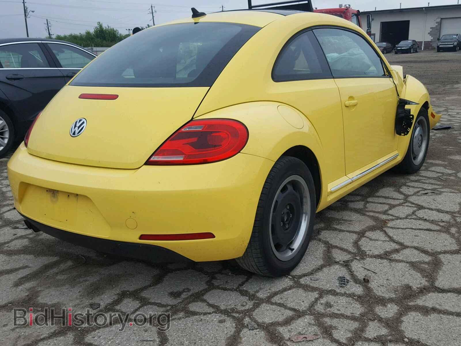 2012 VOLKSWAGEN BEETLE - VIN: 3VWJP7AT8CM609840 - Фото 4