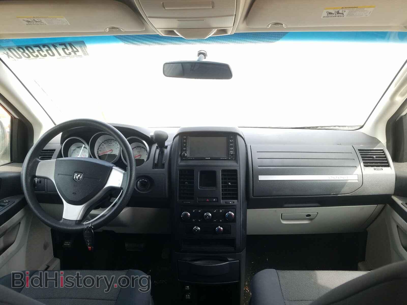 2009 DODGE CARAVAN - VIN: 1D8HN44E79B520295 - Фото 9