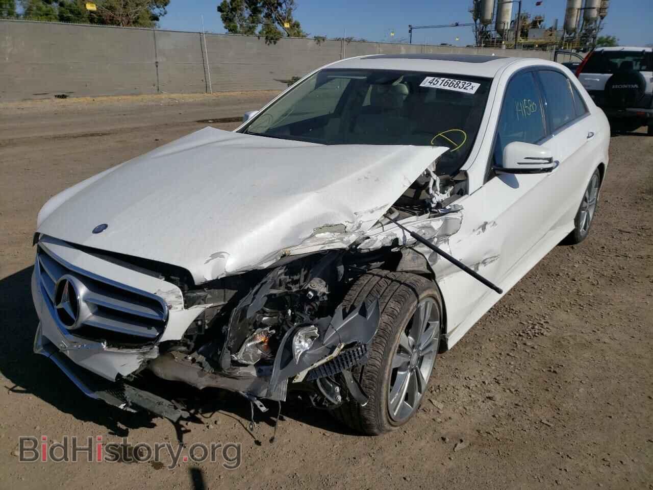 2014 MERCEDES-BENZ E-CLASS - VIN: WDDHF5KB7EB010197 - Photo 2