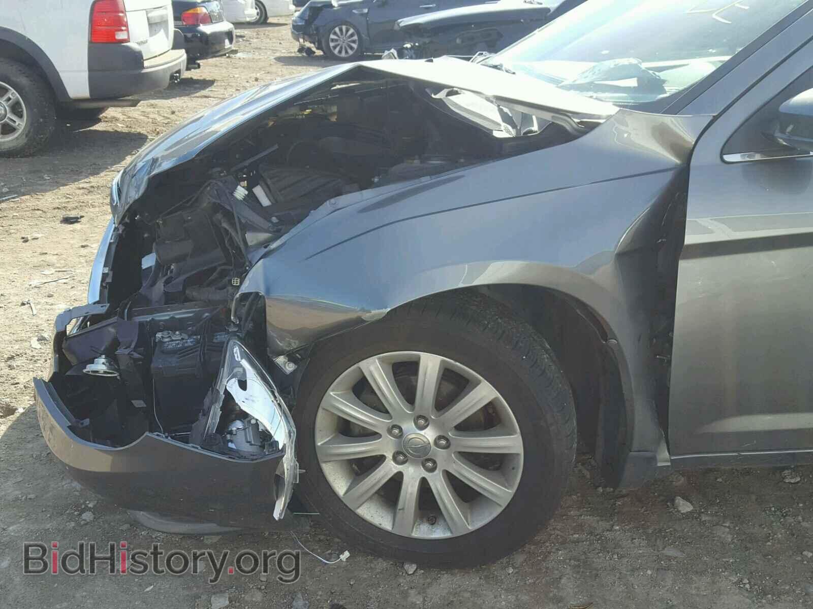 2013 CHRYSLER 200 - VIN: 1C3CCBBB8DN601362 - Фото 9