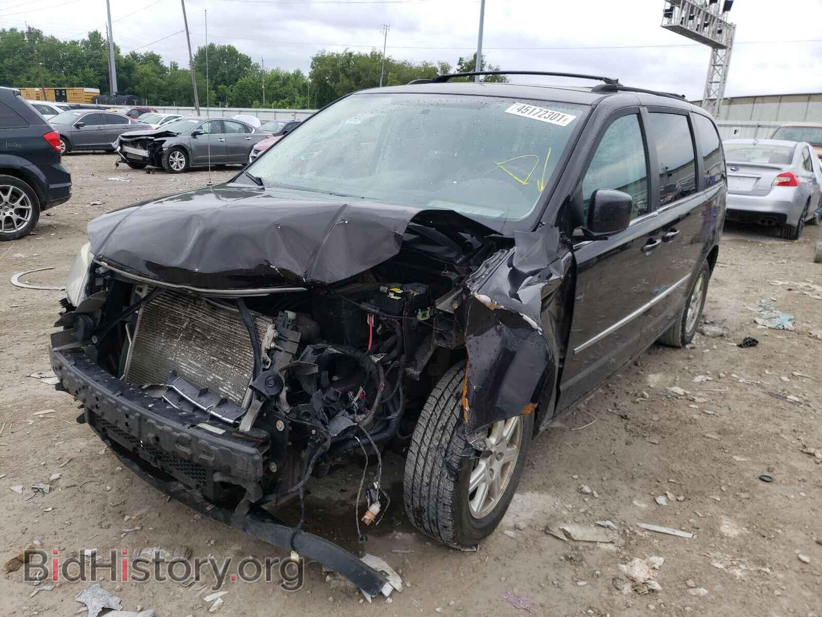 2010 CHRYSLER MINIVAN - VIN: 2A4RR8D12AR391555 - Photo 2