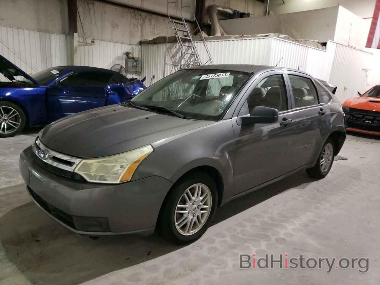 Photo 1FAHP35N49W222125 - FORD FOCUS 2009