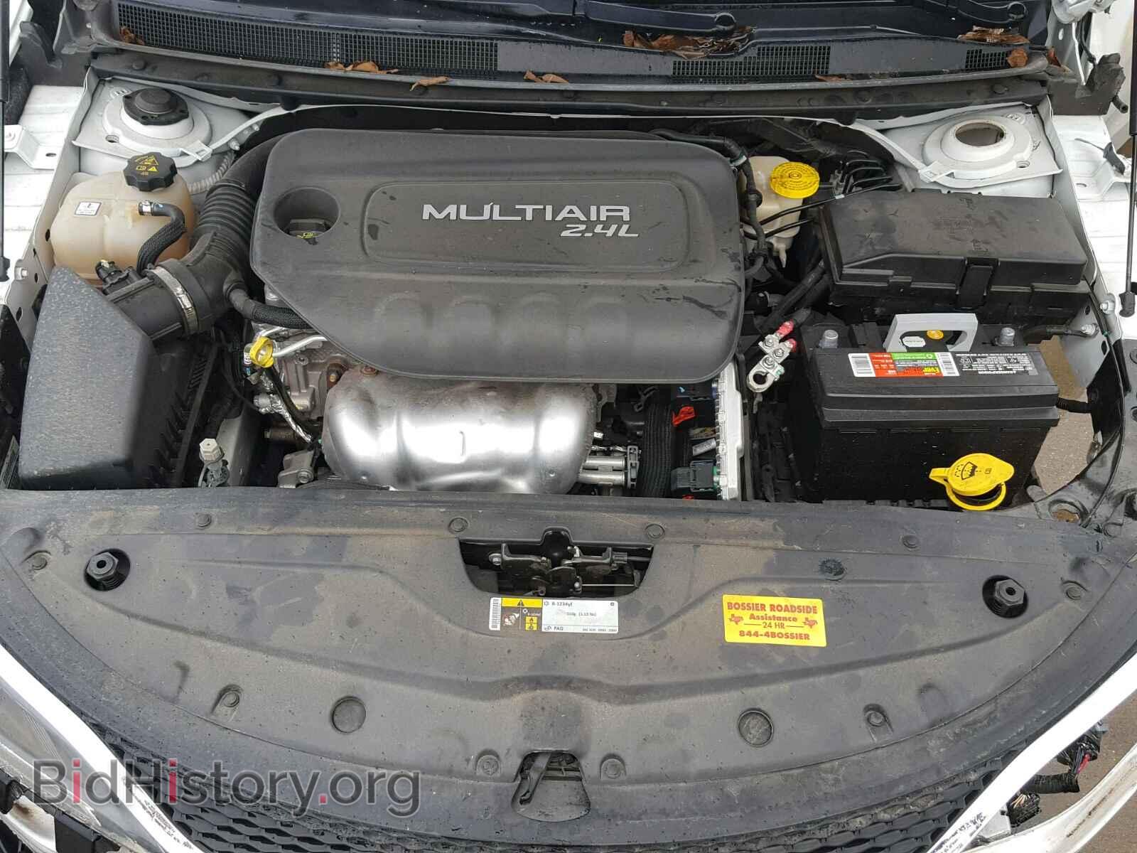 2015 CHRYSLER 200 - VIN: 1C3CCCAB6FN597774 - Photo 7