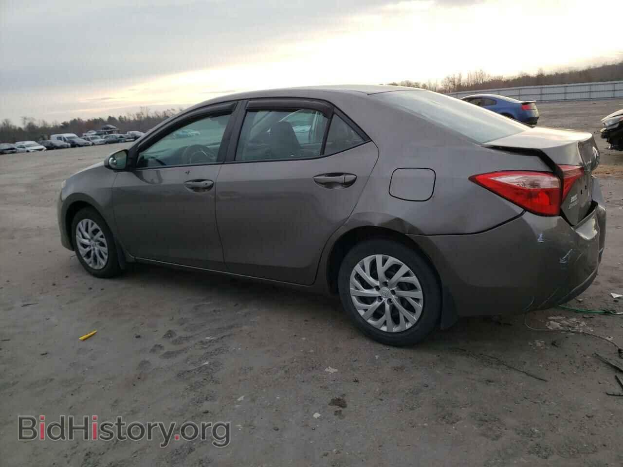 2017 TOYOTA COROLLA - VIN: 5YFBURHEXHP679052 - Фото 2