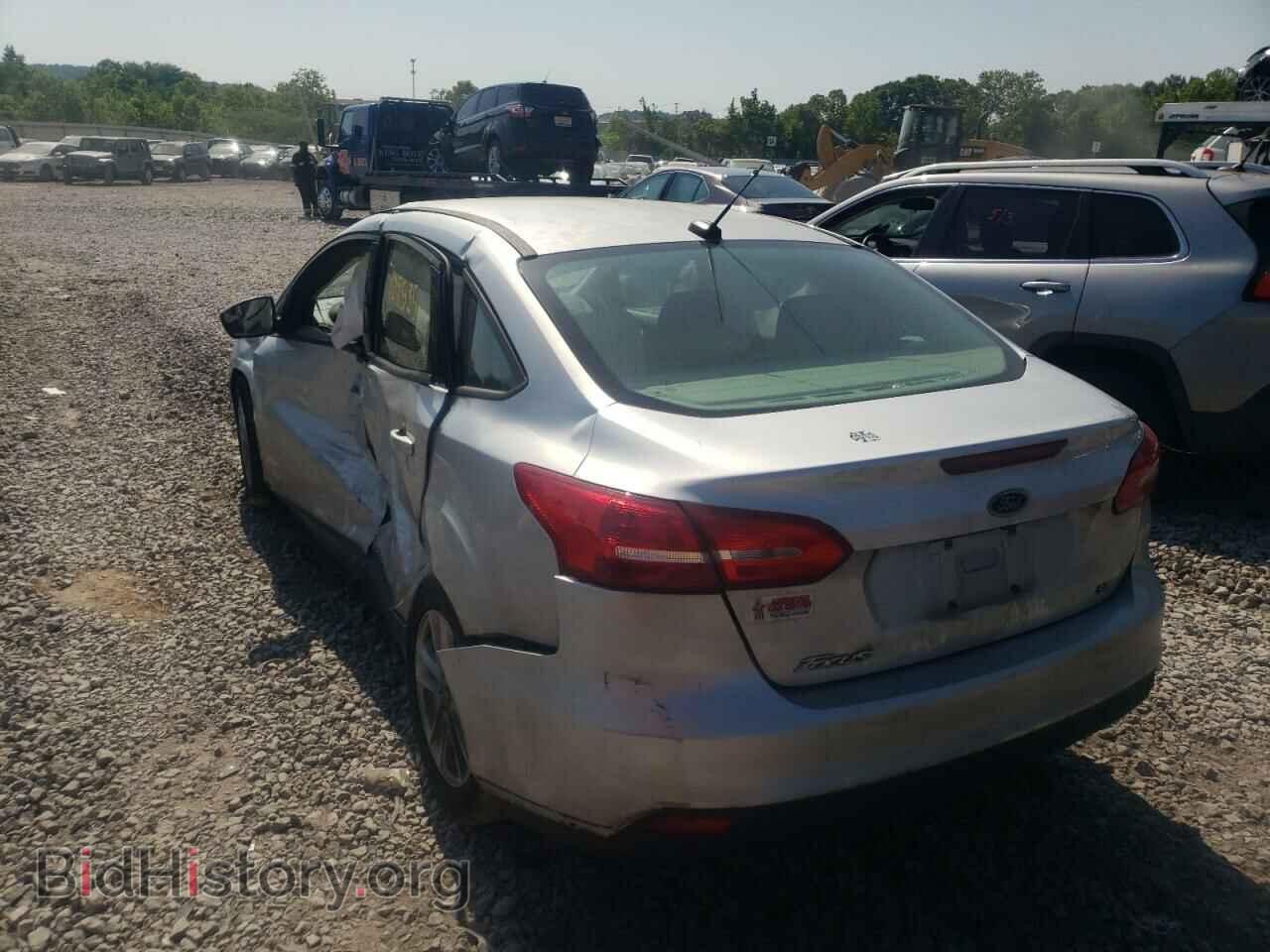 2018 FORD FOCUS - VIN: 1FADP3F29JL225143 - Фото 3