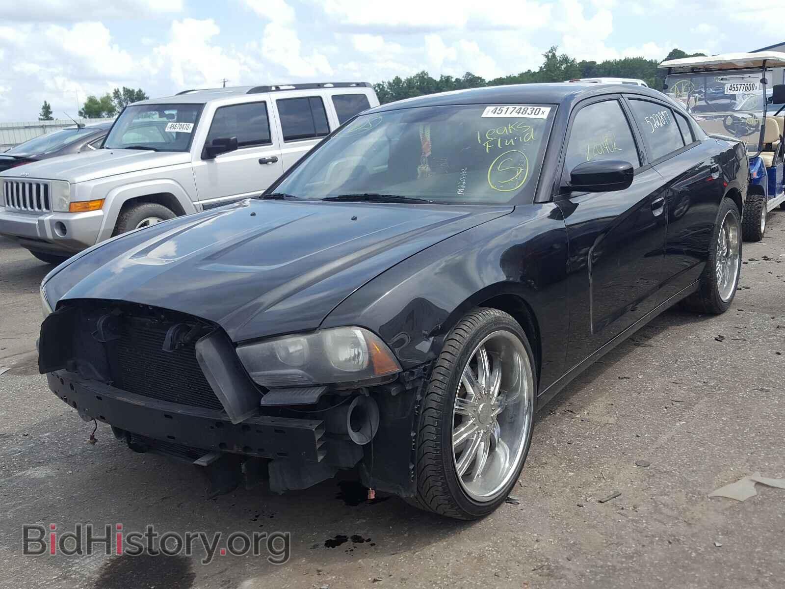 2011 DODGE CHARGER - VIN: 2B3CL3CG5BH567819 - Фото 2