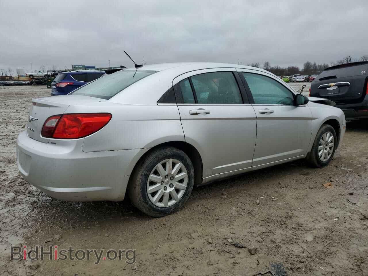 2010 CHRYSLER SEBRING - VIN: 1C3CC4FB3AN226322 - Фото 3