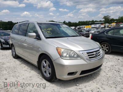 2008 Honda ODYSSEY Odyssey TO, серебристый — VIN 5FNRL38948B065420, Copart