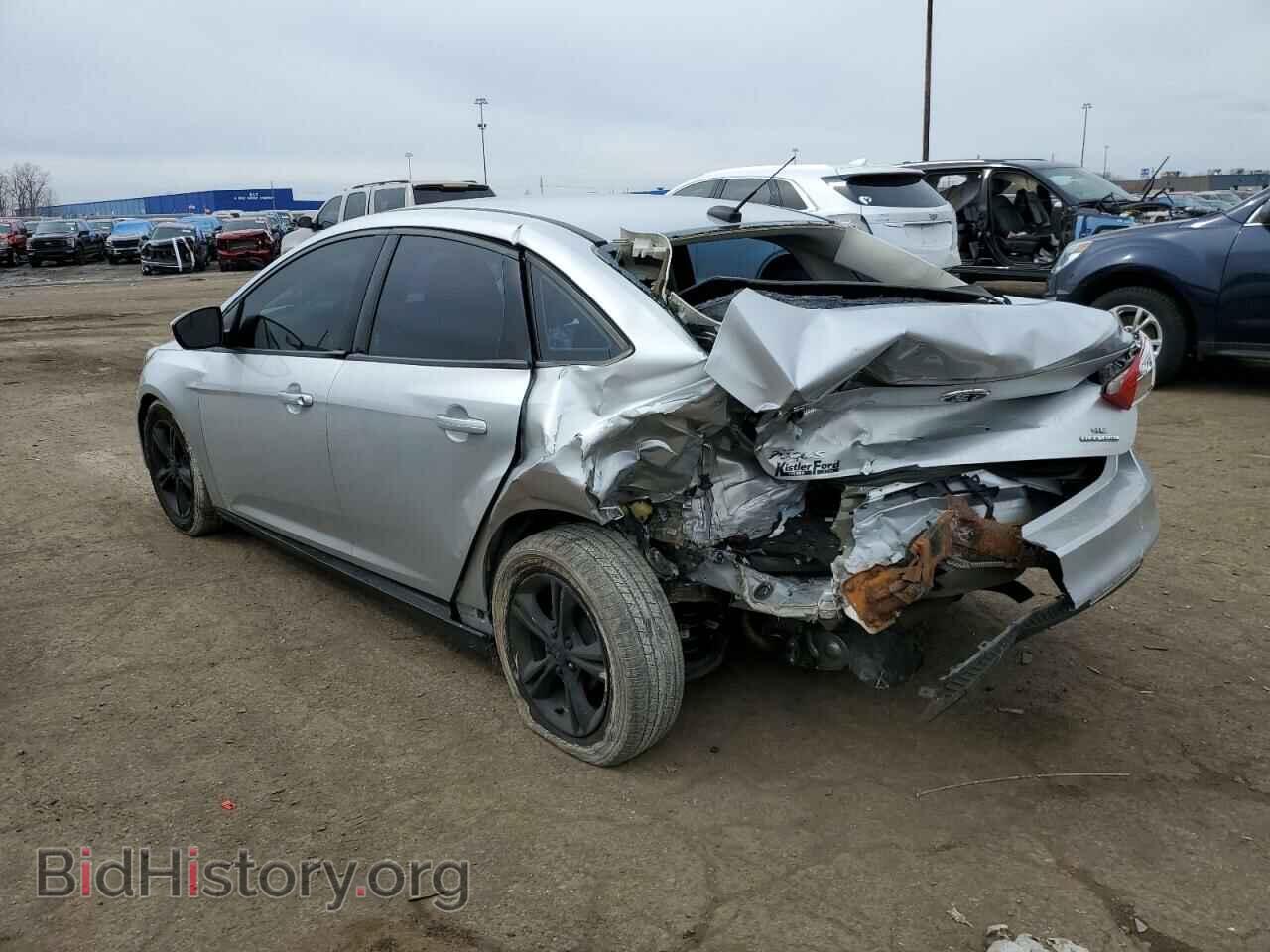 2014 FORD FOCUS - VIN: 1FADP3F2XEL195107 - Фото 2