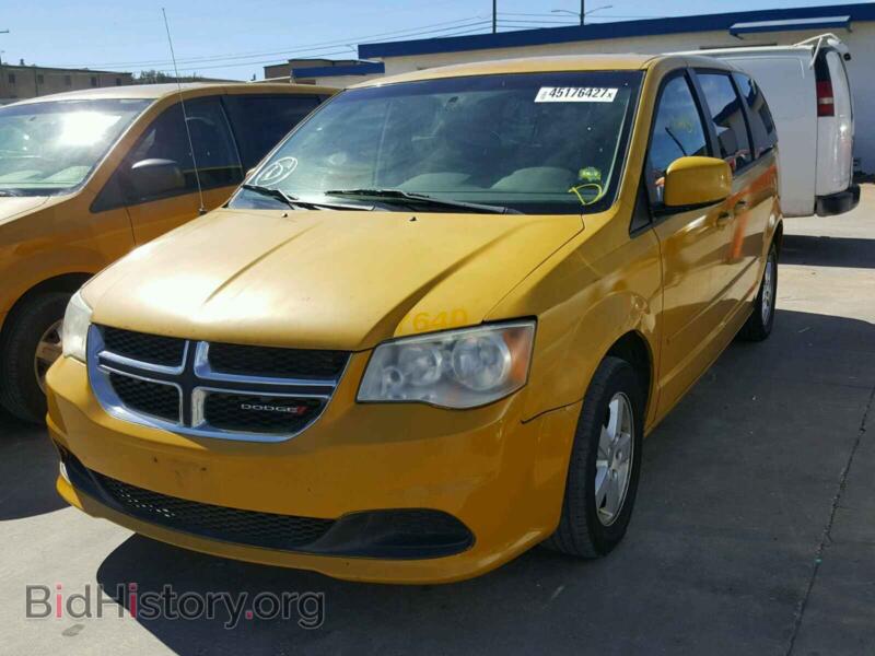2011 Dodge CARAVAN (VIN 2D4RN3DGXBR627575) — photo 2 of 10