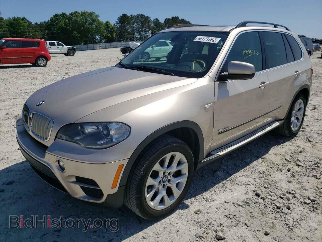 2013 BMW X5 - VIN: 5UXZV4C57D0B02250 - Фото 2