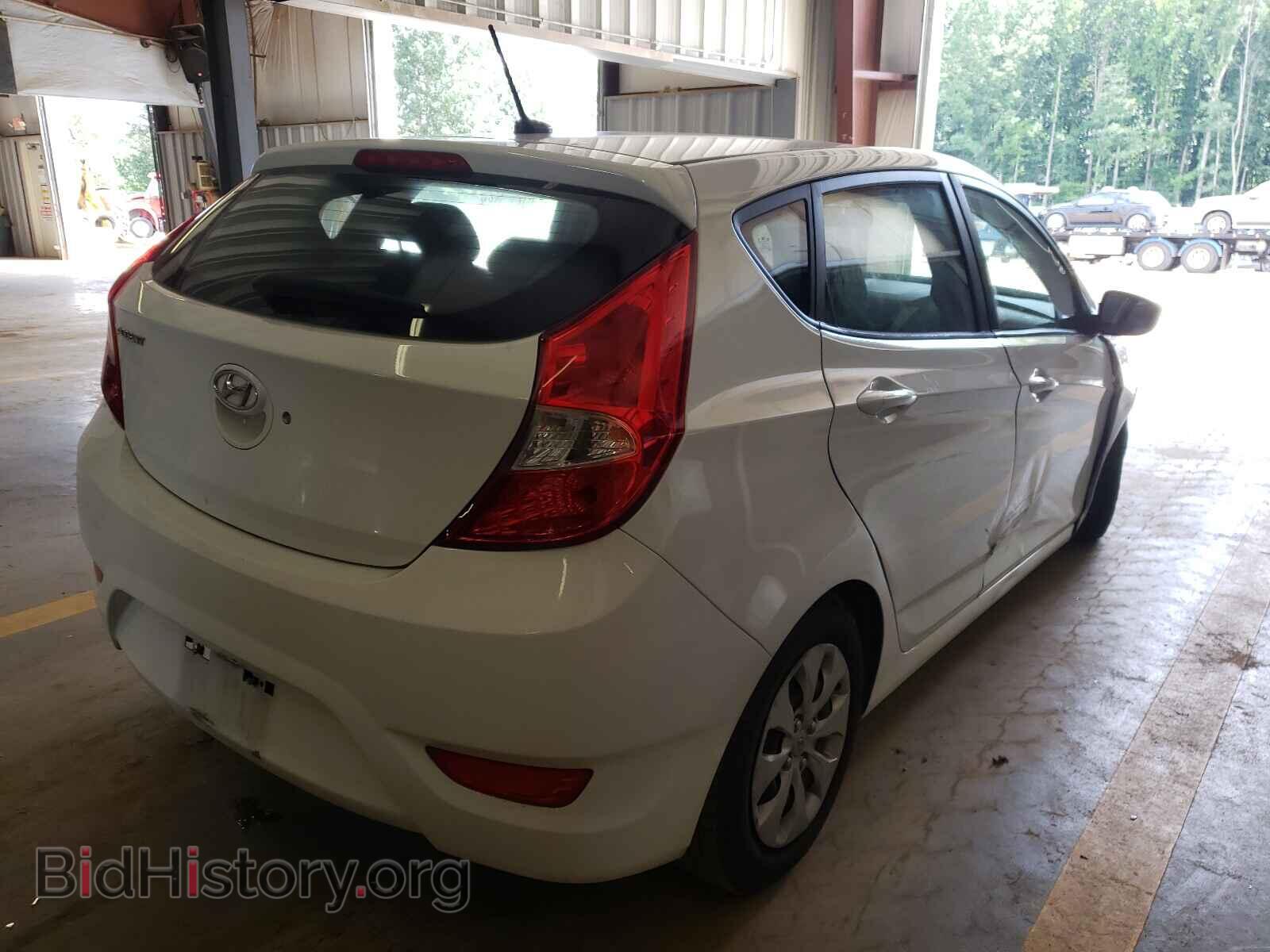 2017 HYUNDAI ACCENT - VIN: KMHCT5AE2HU320495 - Фото 4