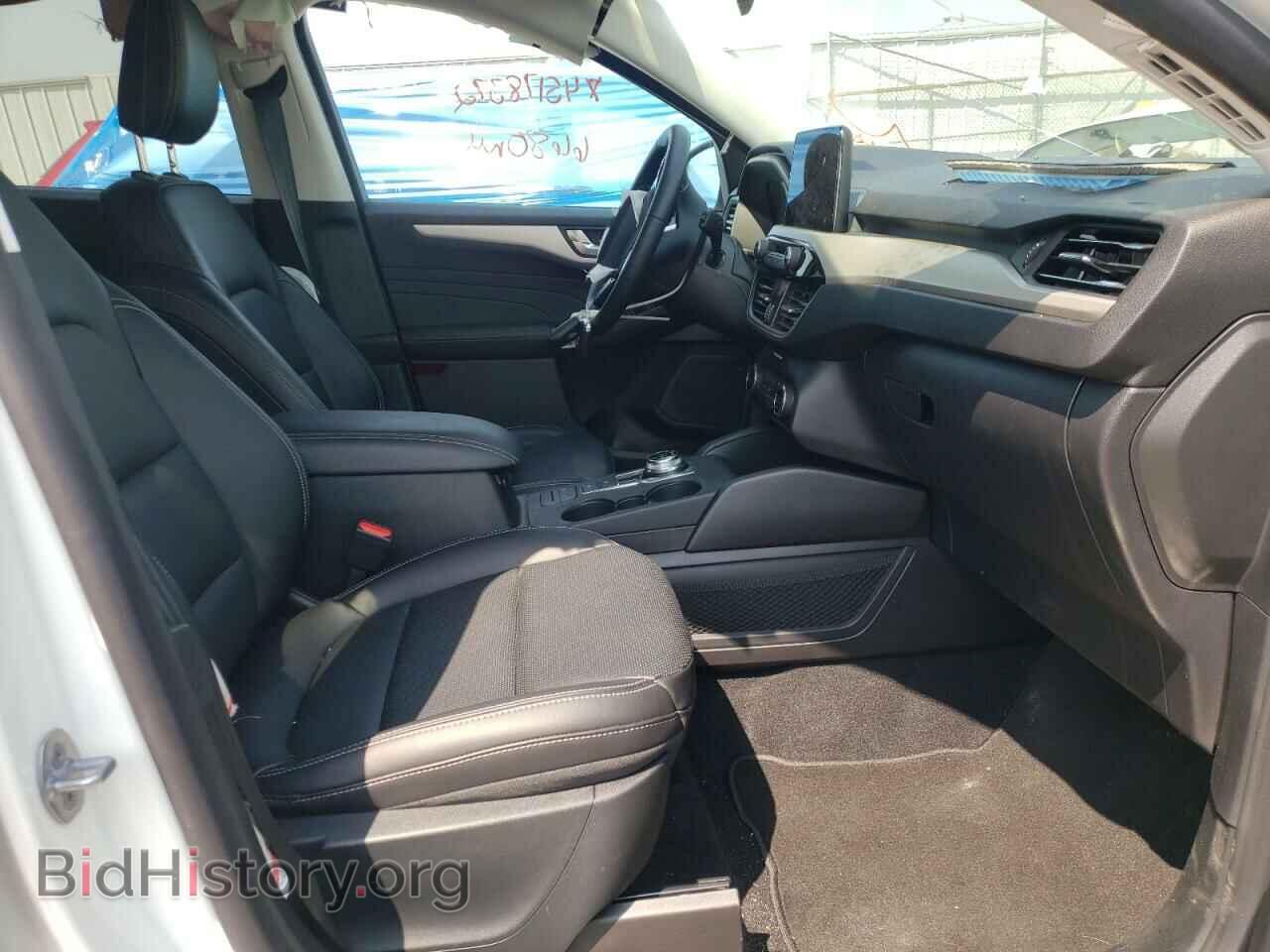 2021 FORD ESCAPE - VIN: 1FMCU9H63MUB08833 - Фото 5