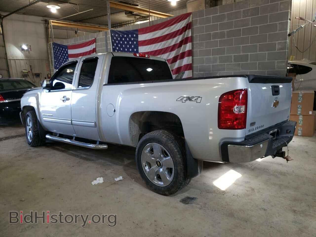 2011 CHEVROLET SILVERADO - VIN: 1GCRKTE31BZ409306 - Фото 2