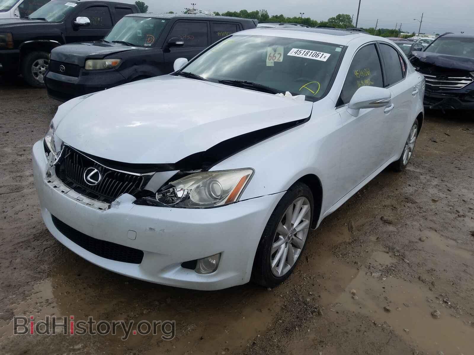 2010 LEXUS IS - VIN: JTHCF5C22A2033575 - Фото 2