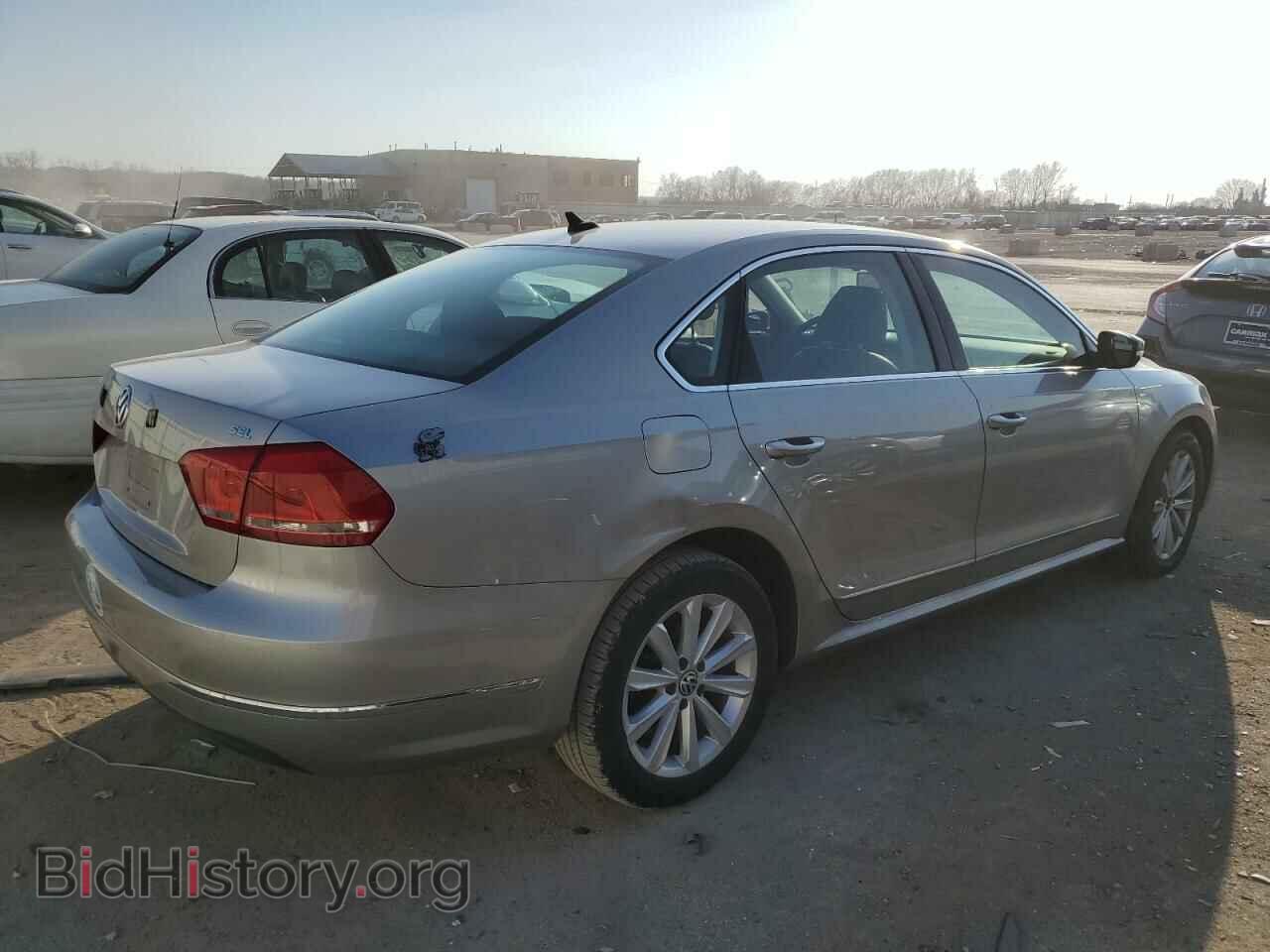 2012 VOLKSWAGEN PASSAT - VIN: 1VWCH7A31CC109574 - Фото 3