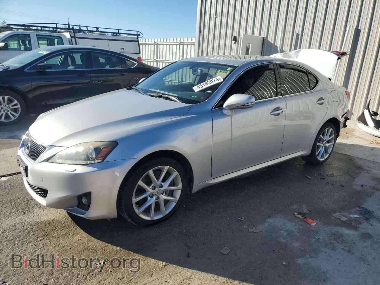 Photo JTHCE5C23B5000619 - LEXUS IS 2011