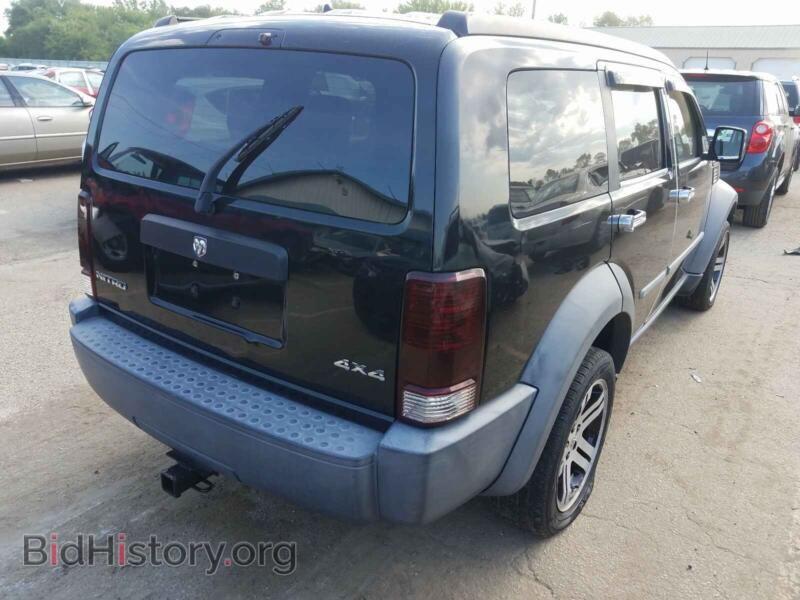 2007 Dodge NITRO (VIN 1D8GU28K67W729181) — фото 4 из 10